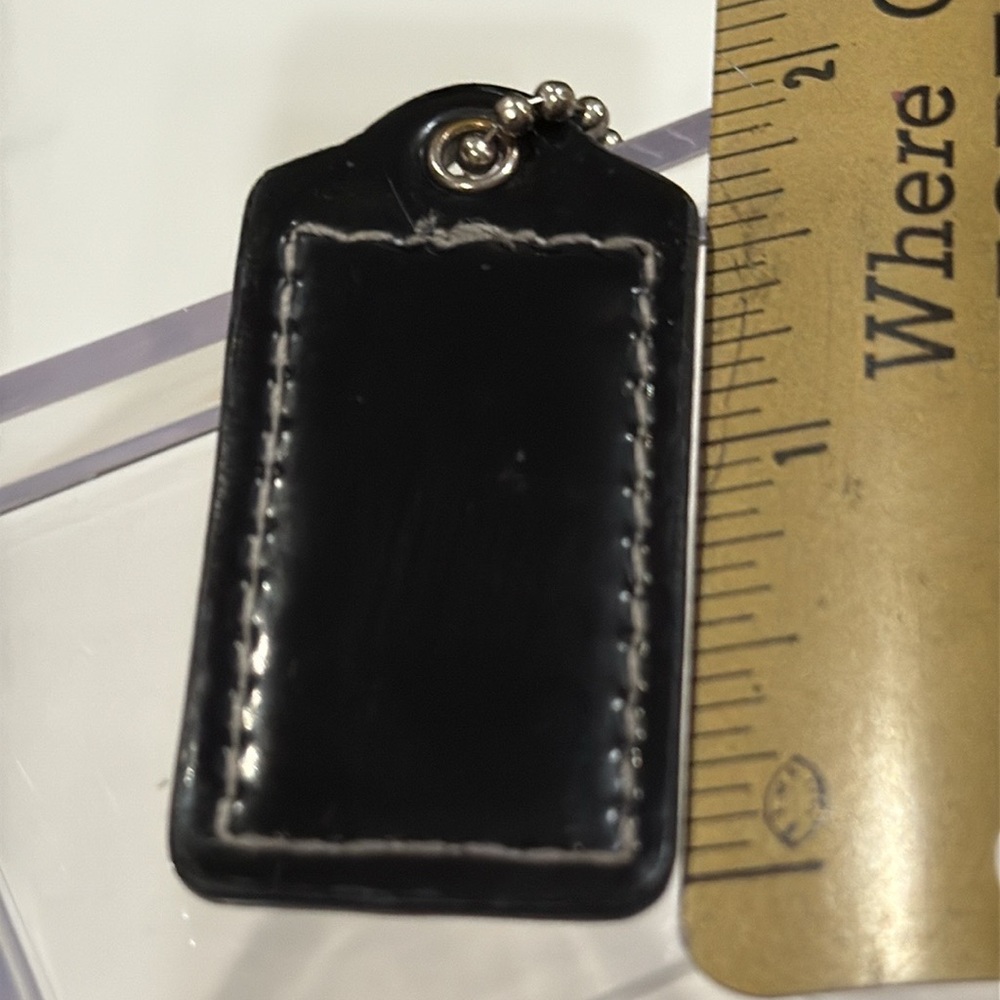 Coach Patent Leather “Black” Hangtag (with silver toned hardware) - Picture 5 of 8
